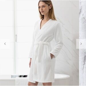 Yves Delorme
Luciole Bath Robe